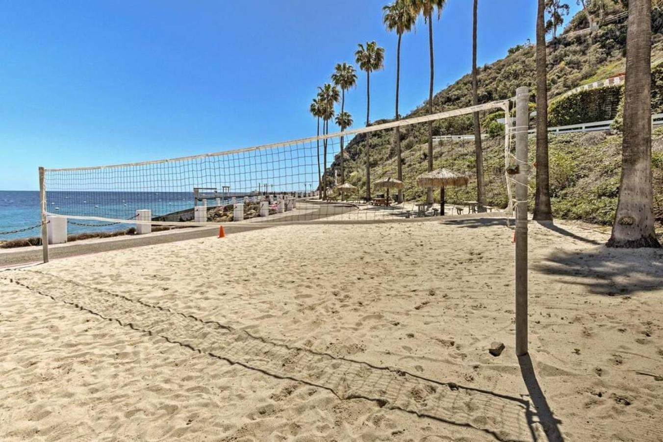 Gorgeous Oceanfront Villa With Panoramic Views Avalon Exterior photo